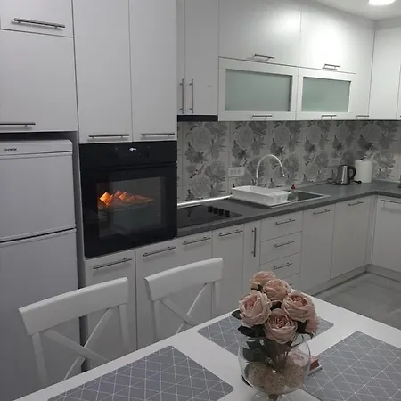 Apartment Carev Dvor *