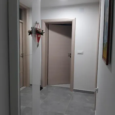Carev Dvor Apartment
