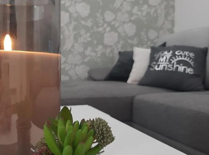 Carev Dvor Apartman Rednek